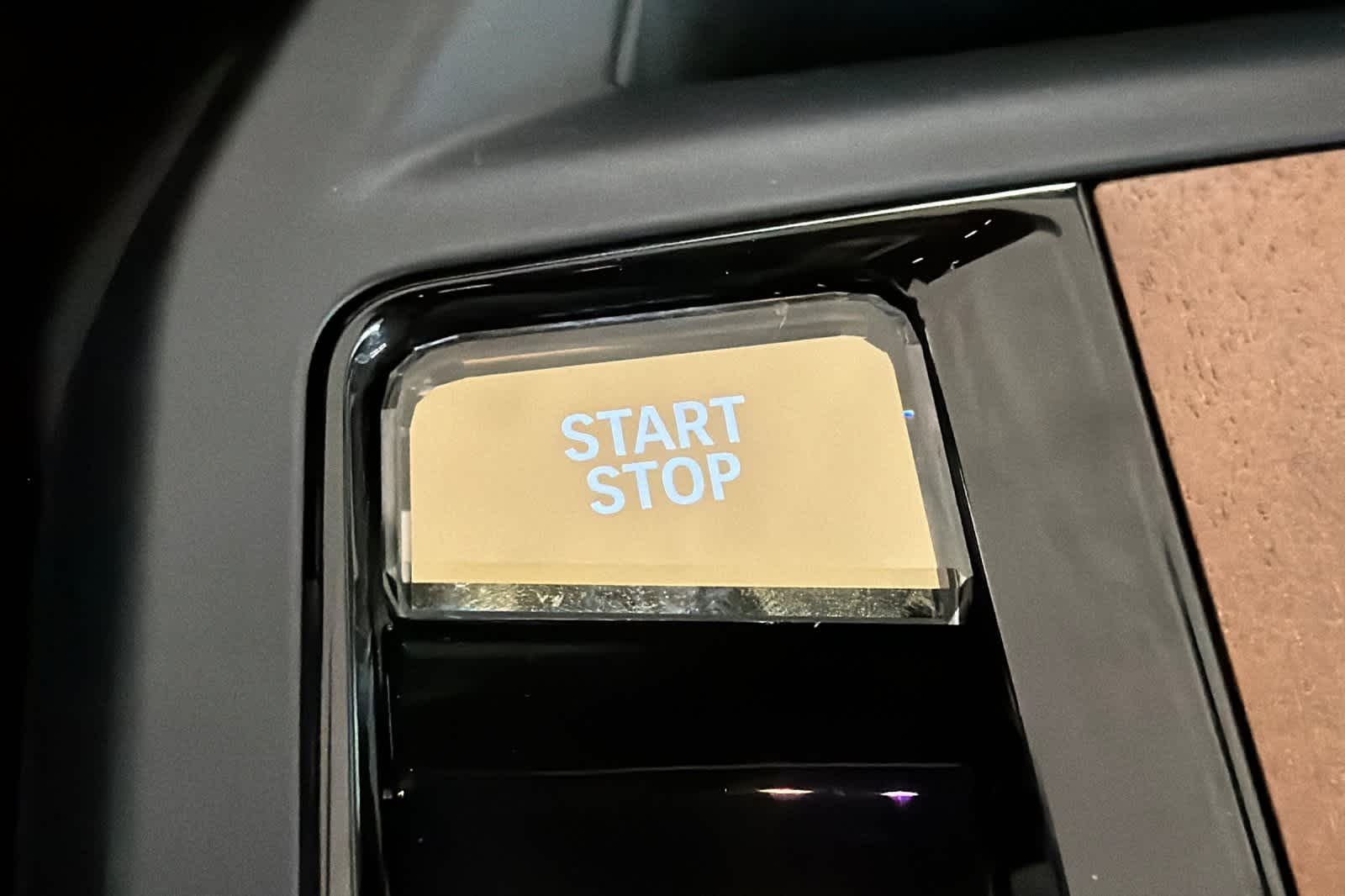 Thumbnail: 2023 BMW iX - 23