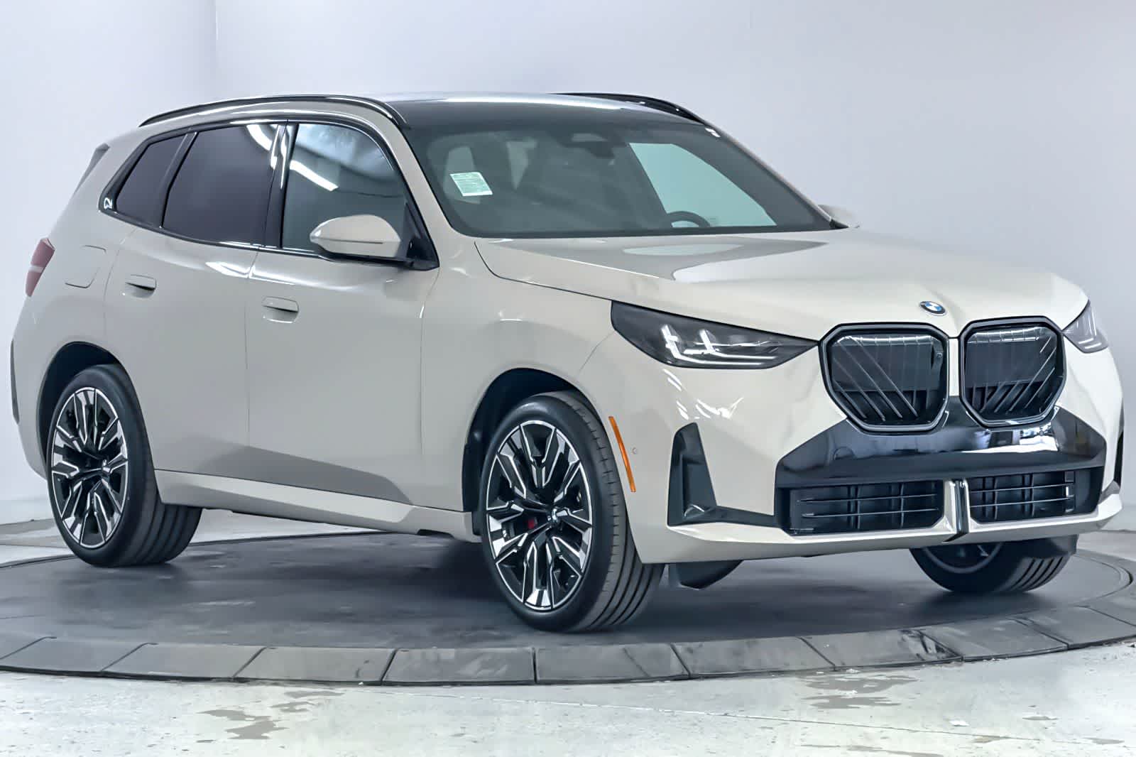 Thumbnail: 2026 BMW X3 - 9