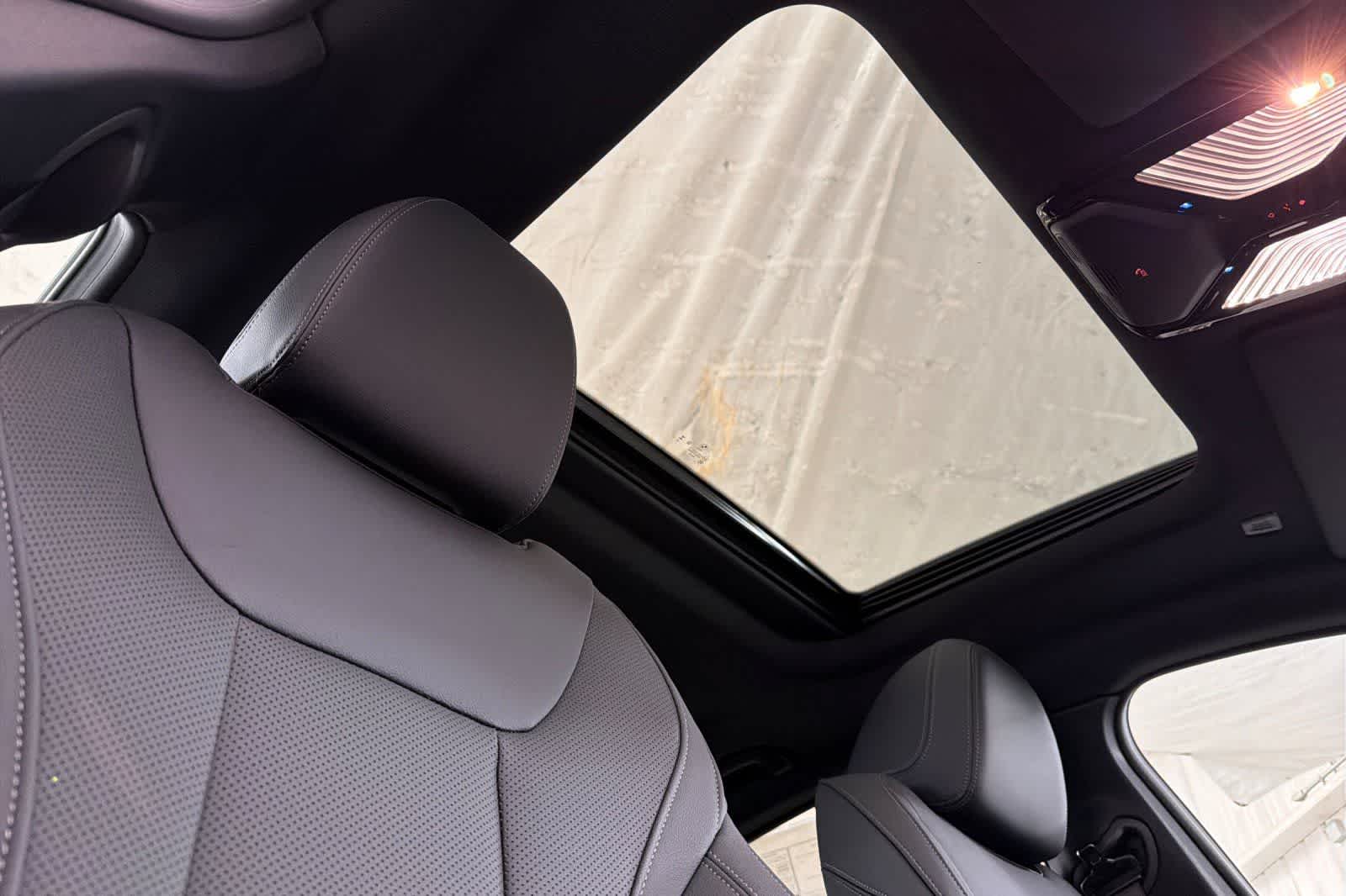 Thumbnail: 2026 BMW i4 - 16