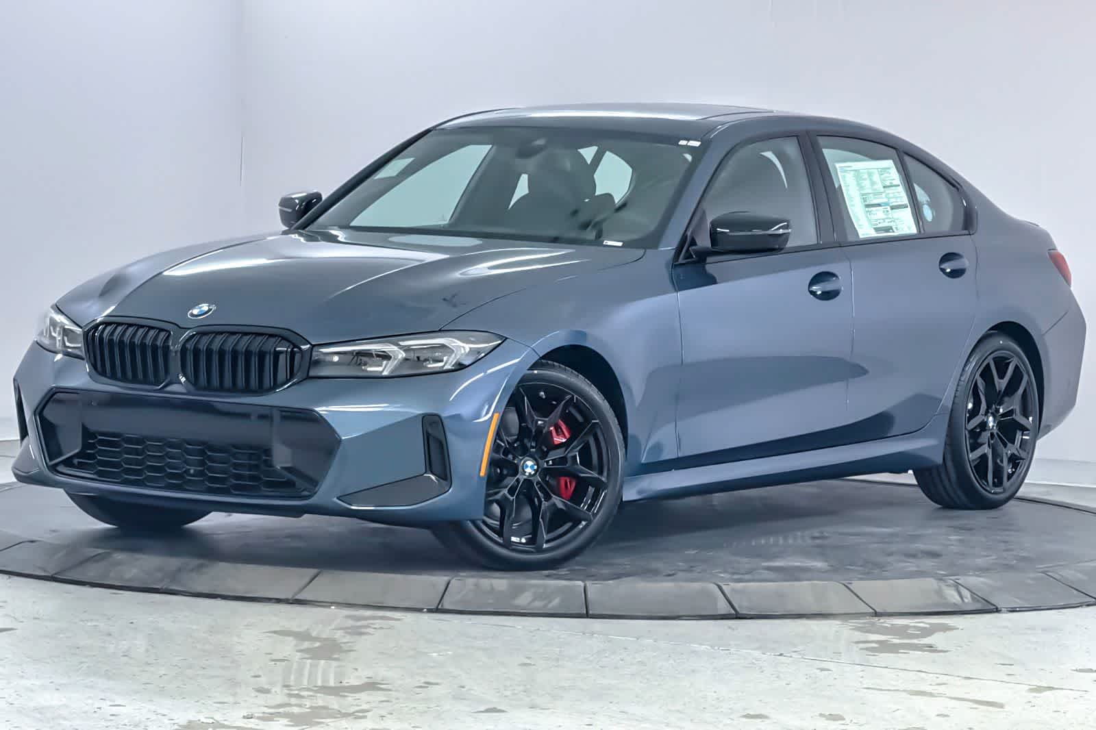 Thumbnail: 2026 BMW 3 Series - 1