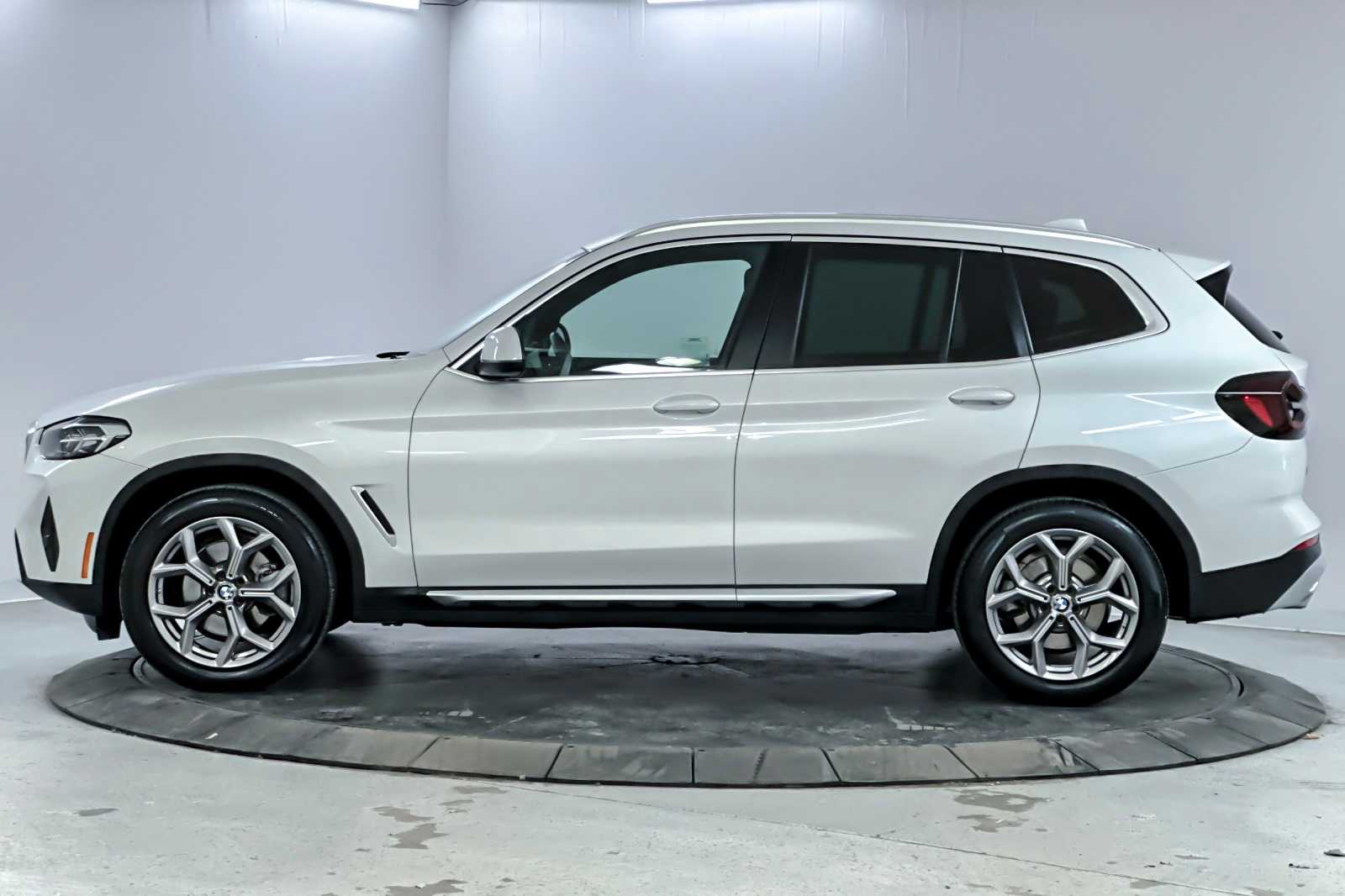 Thumbnail: 2023 BMW X3 - 5
