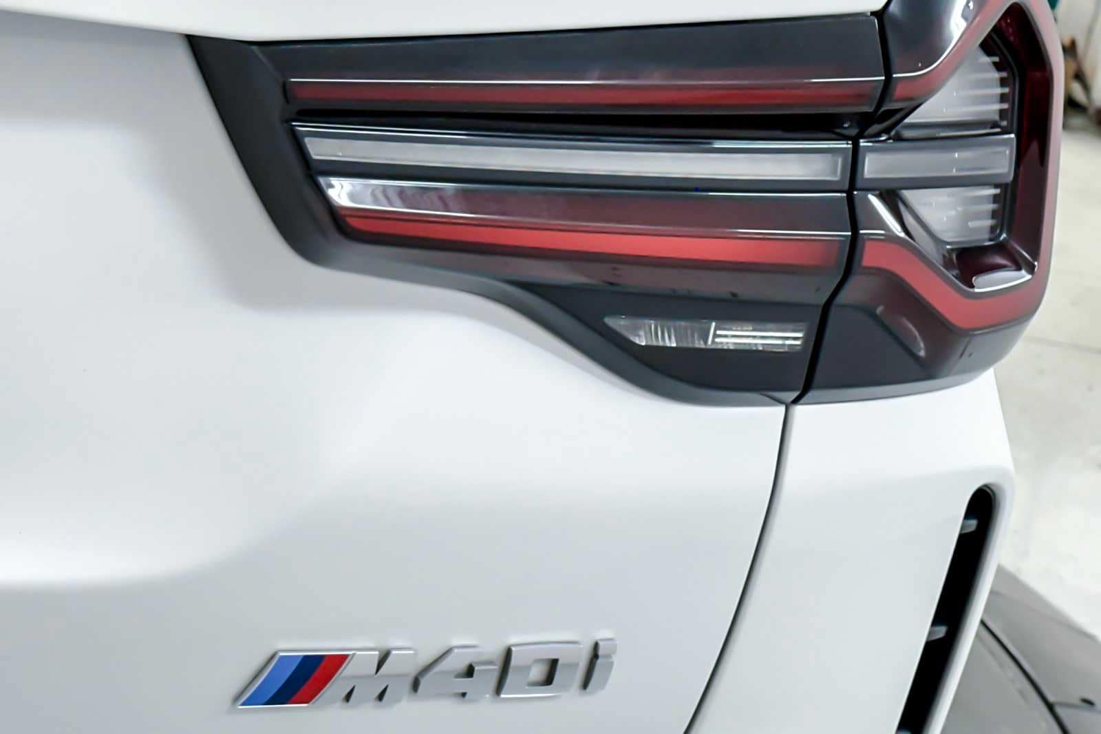 Thumbnail: 2023 BMW X3 - 28