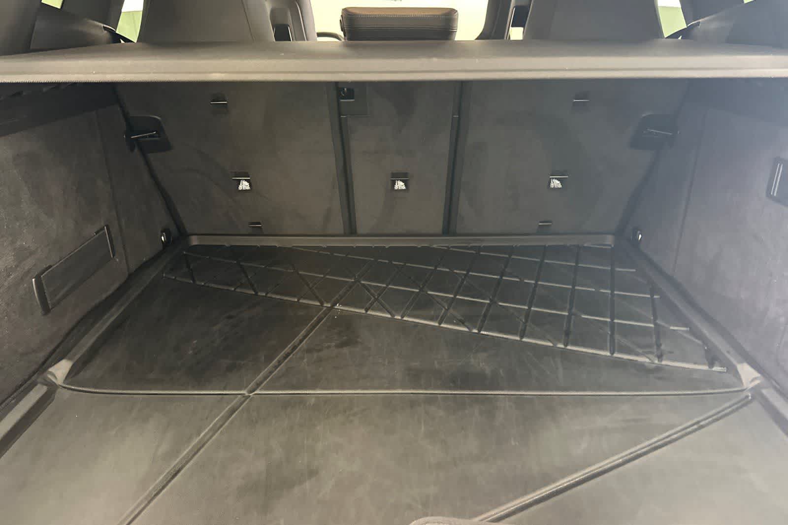 Thumbnail: 2023 BMW iX - 15