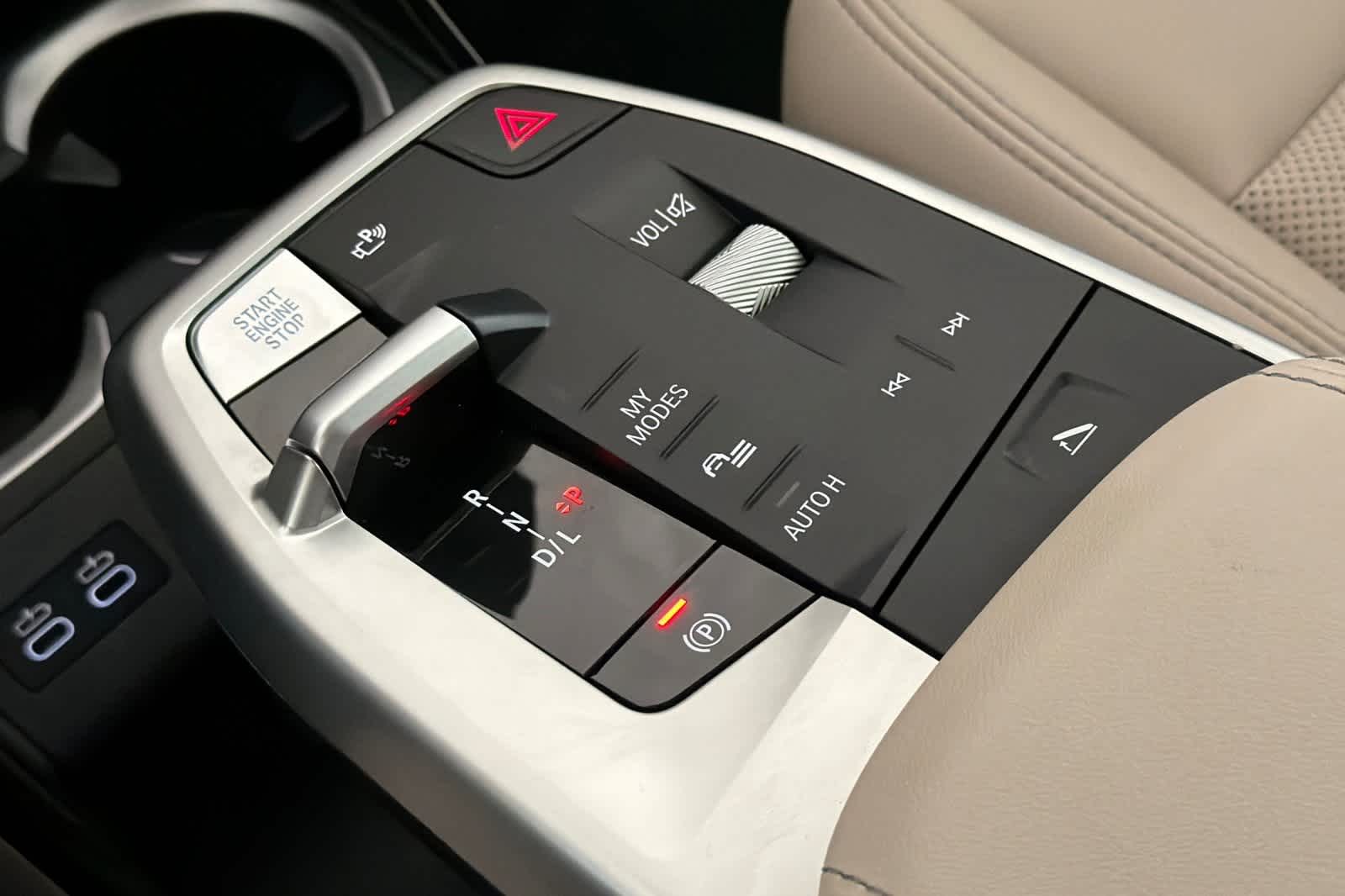 Thumbnail: 2025 BMW X1 - 21