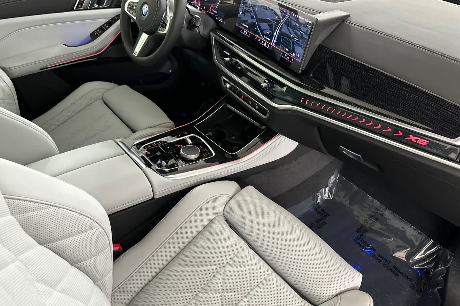 Thumbnail: 2026 BMW X5 - 16