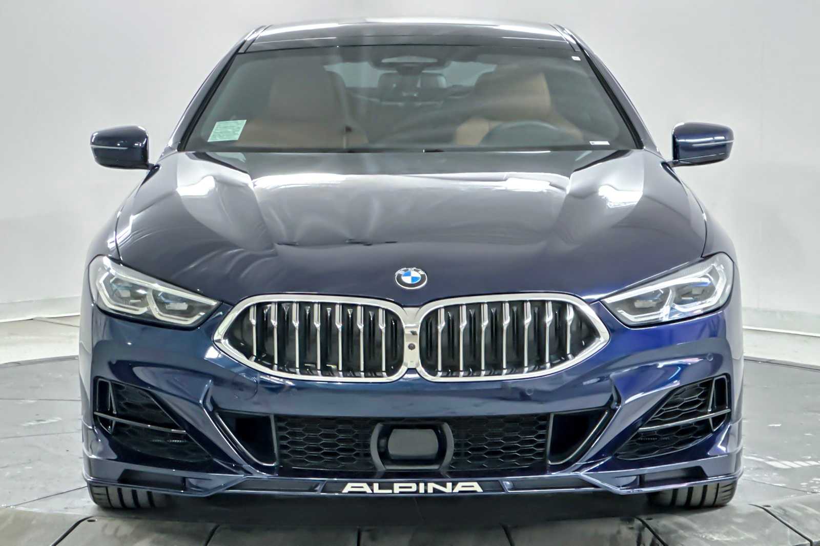 Thumbnail: 2022 BMW 8 Series - 10