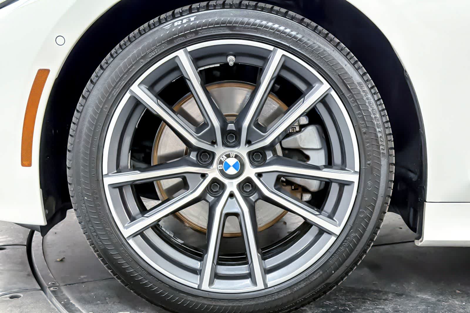 Thumbnail: 2019 BMW 3 Series - 26