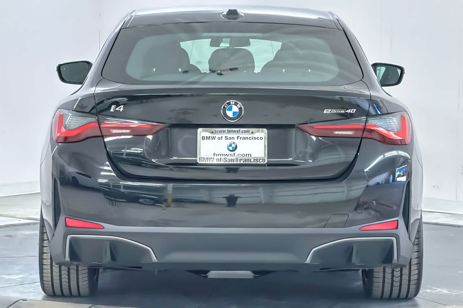 Thumbnail: 2026 BMW i4 - 7