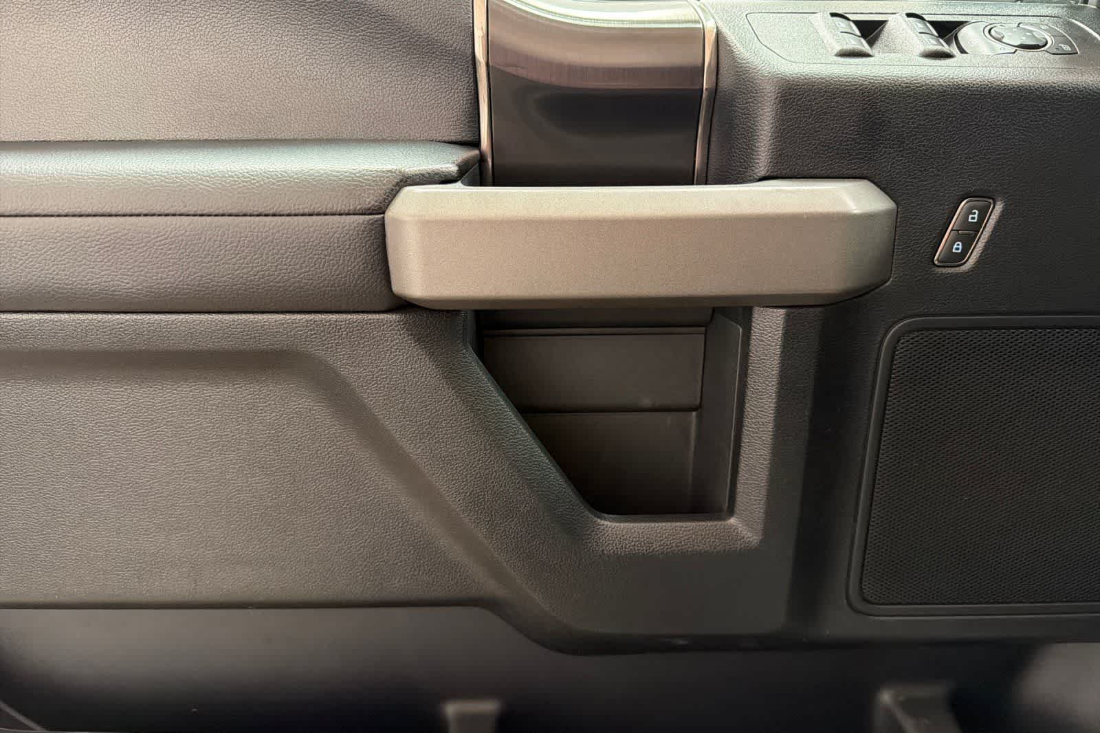 Thumbnail: 2019 Ford F-150 - 12