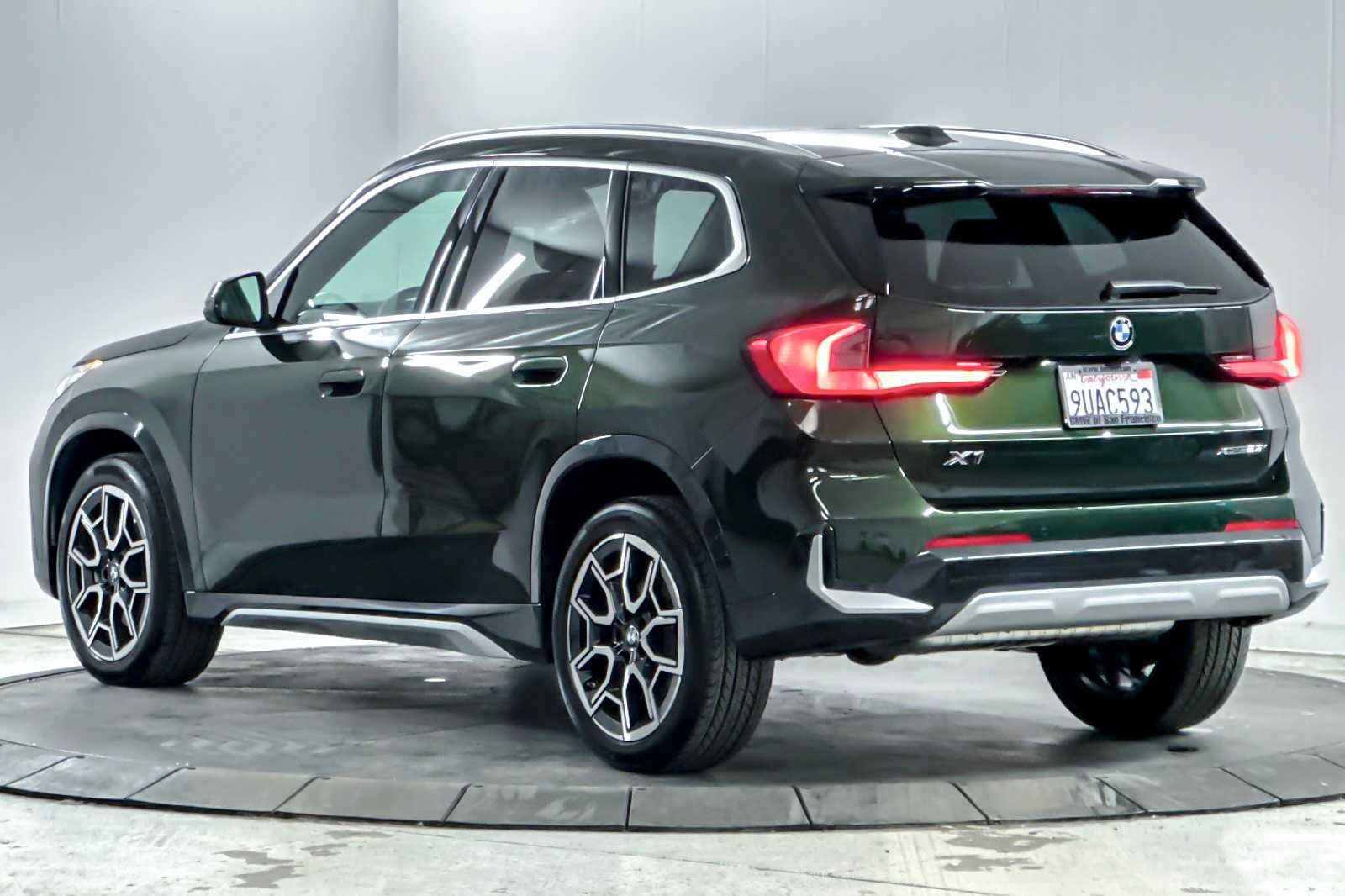 Thumbnail: 2025 BMW X1 - 6