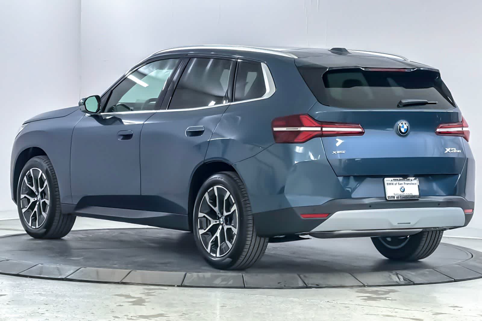 Thumbnail: 2026 BMW X3 - 6