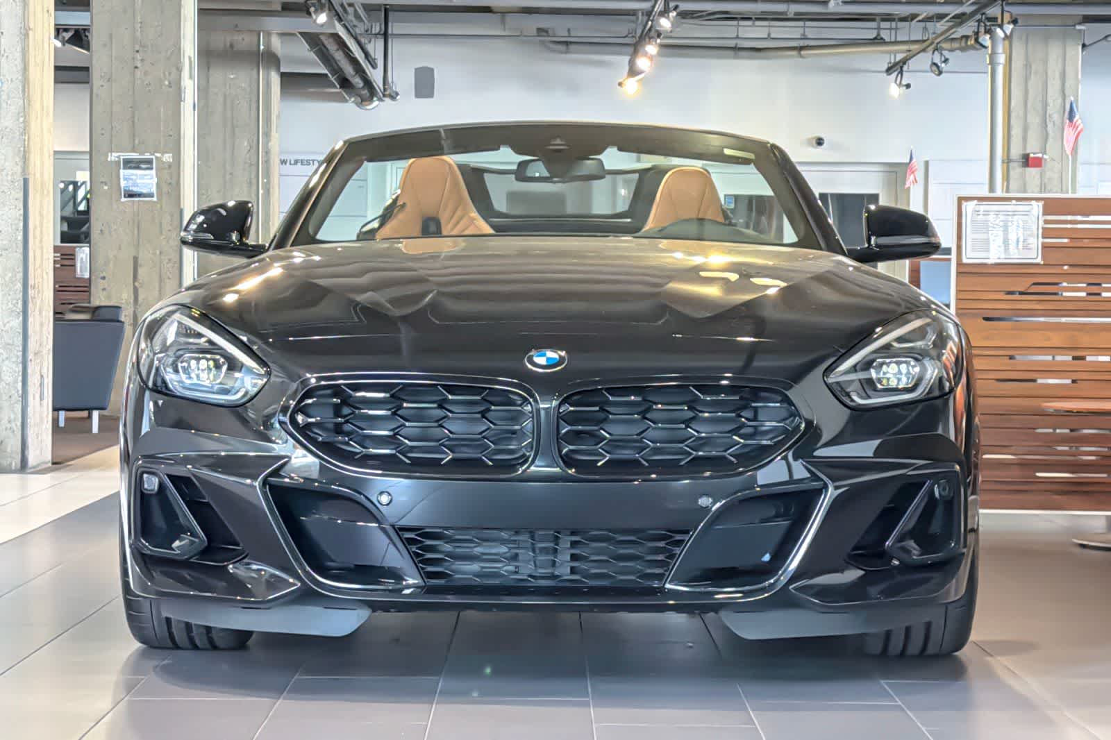 Thumbnail: 2026 BMW Z4 - 10