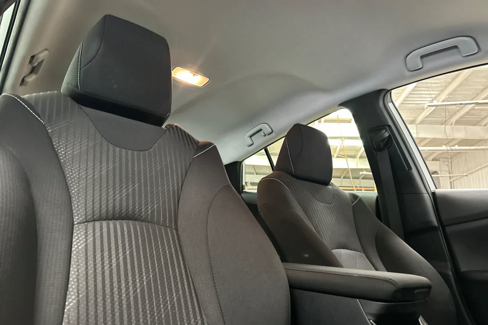 Thumbnail: 2020 Toyota Prius Prime - 17