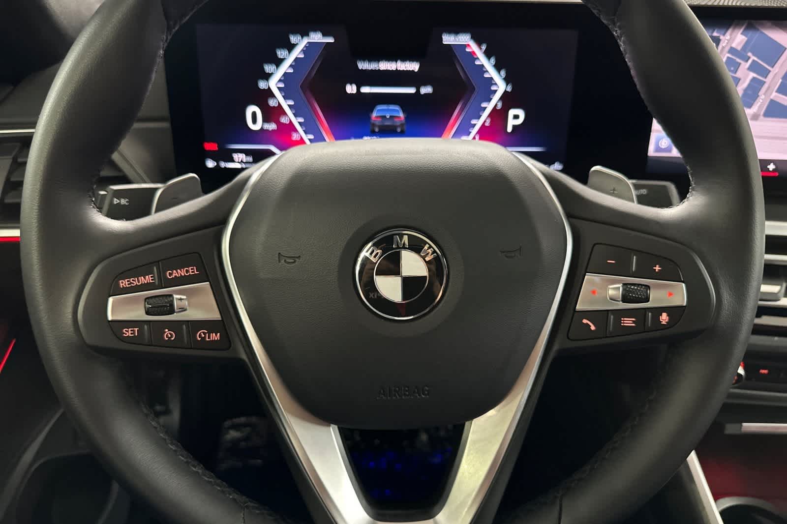 Thumbnail: 2024 BMW 3 Series - 23