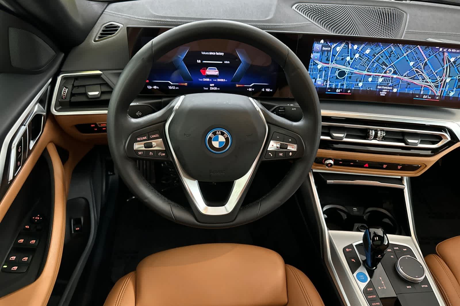 Thumbnail: 2022 BMW i4 - 14