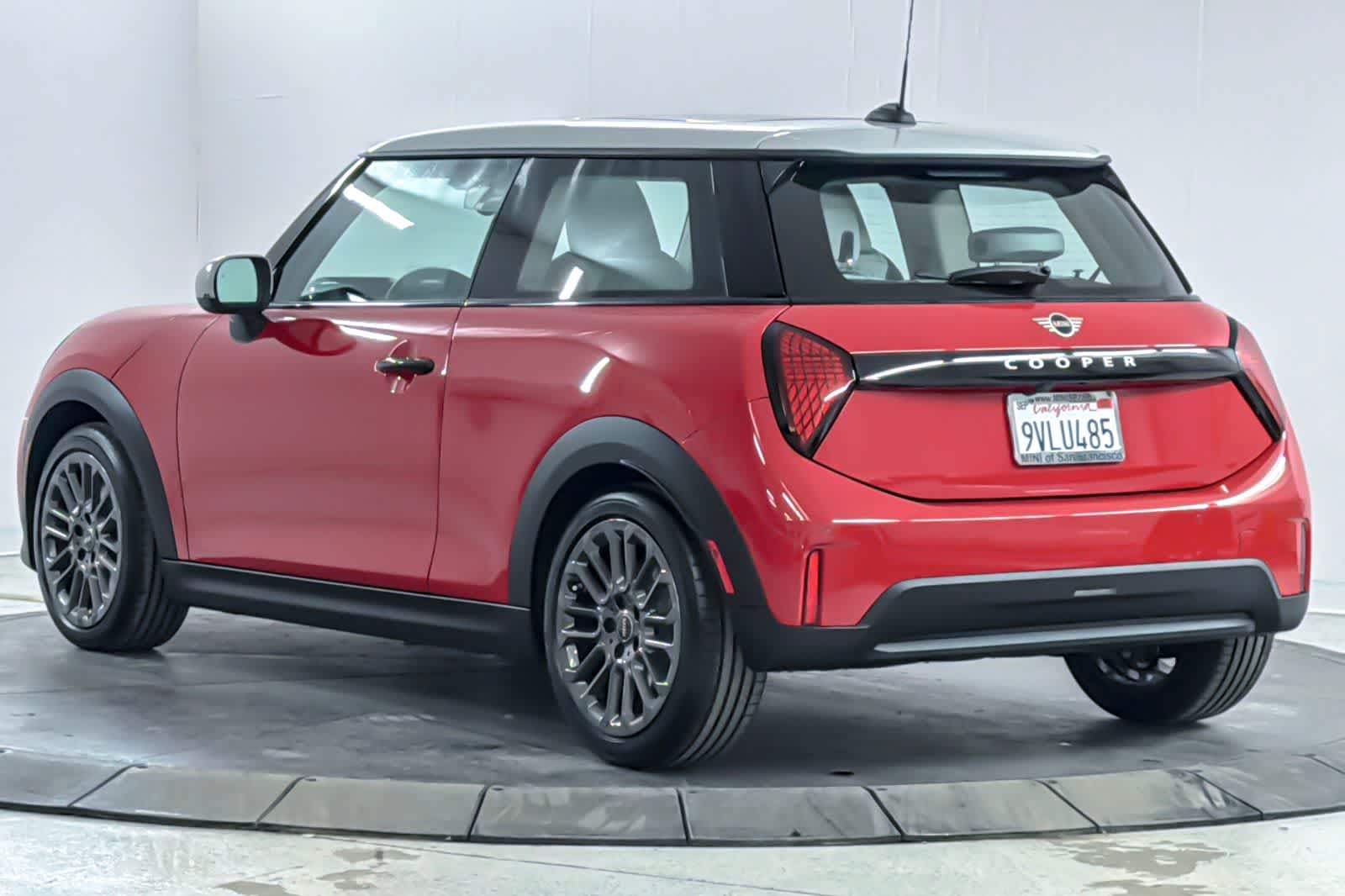 Thumbnail: 2025 MINI Cooper Hardtop - 6