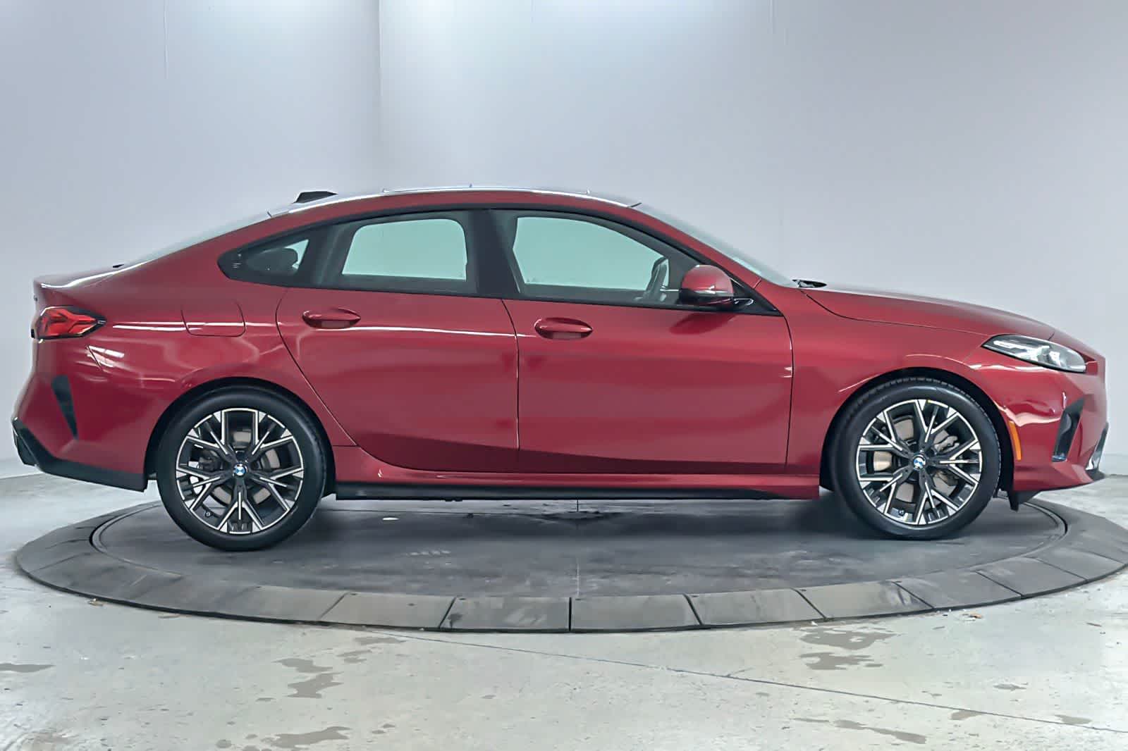 Thumbnail: 2026 BMW 2 Series - 8