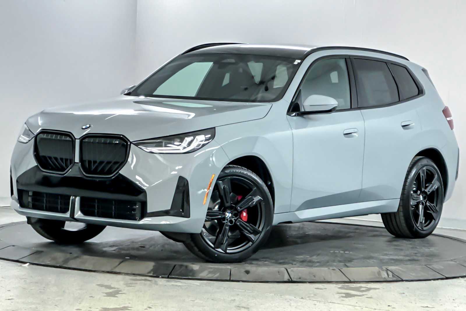 Thumbnail: 2026 BMW X3 - 1