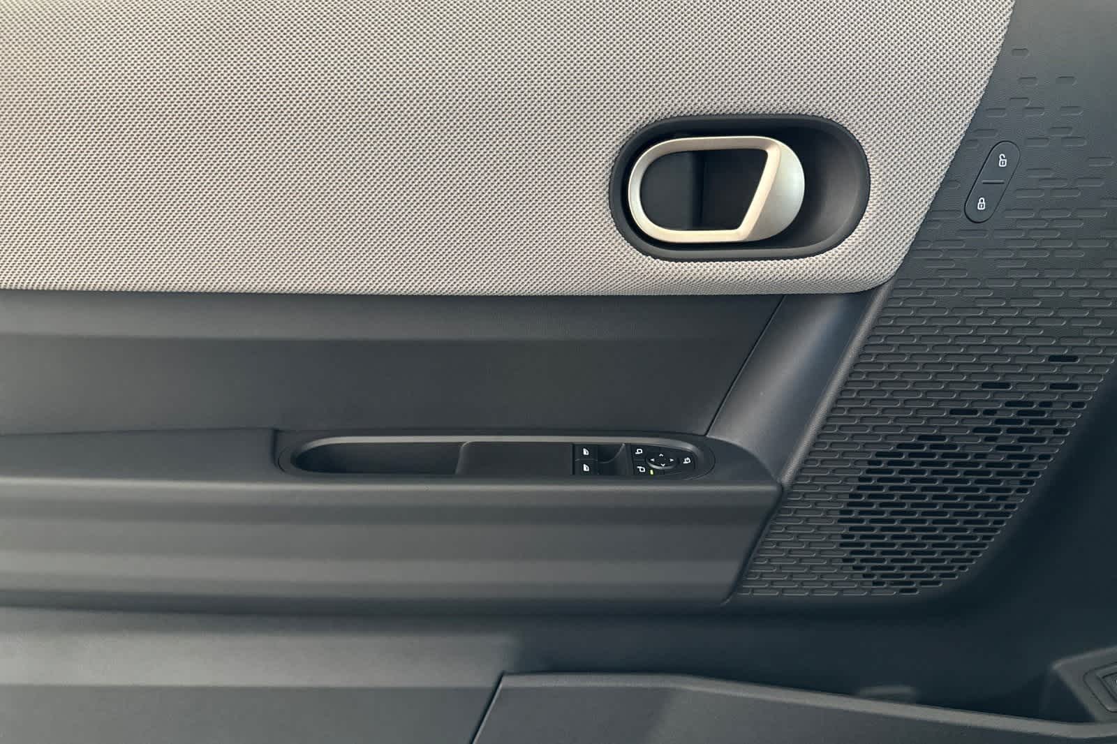 Thumbnail: 2025 MINI Cooper Hardtop - 12