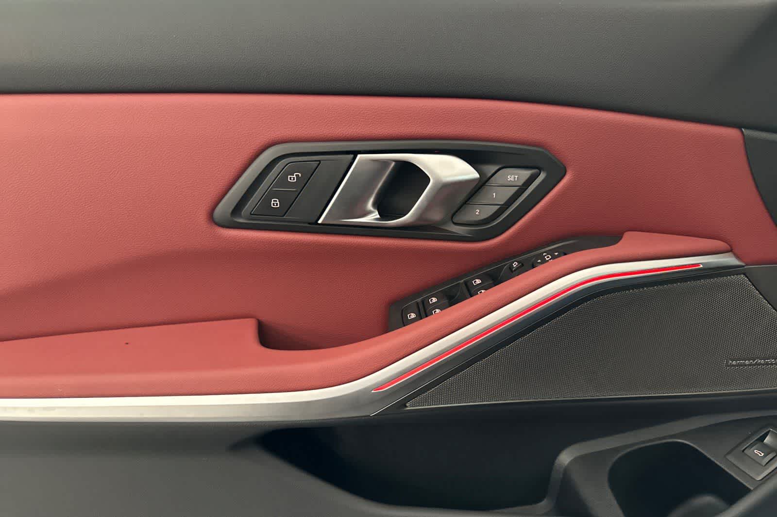 Thumbnail: 2026 BMW 3 Series - 12