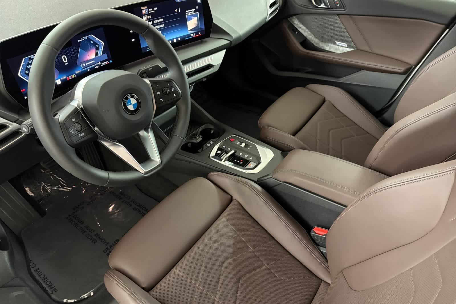 Thumbnail: 2025 BMW 2 Series - 11