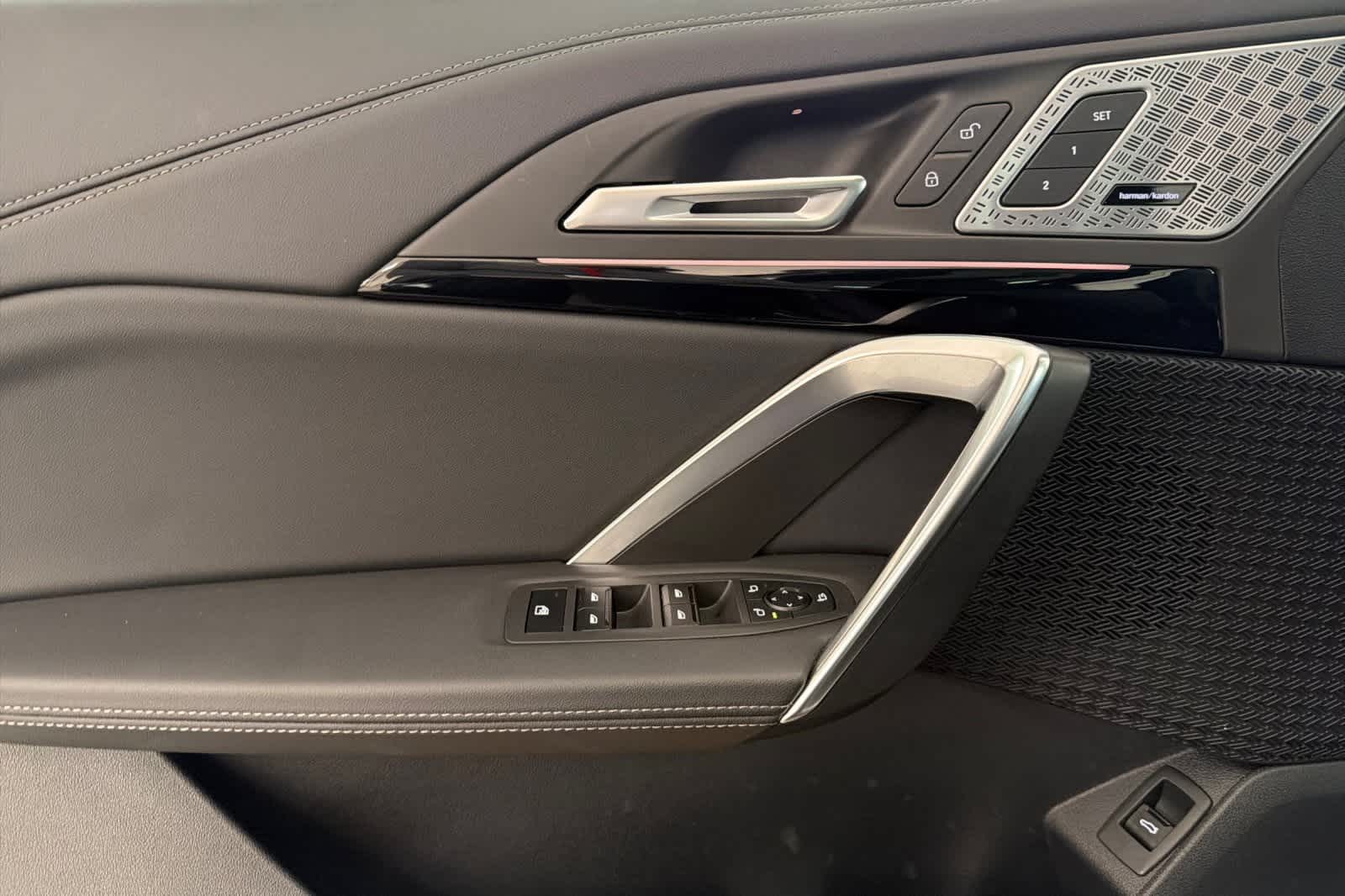 Thumbnail: 2025 BMW X1 - 12