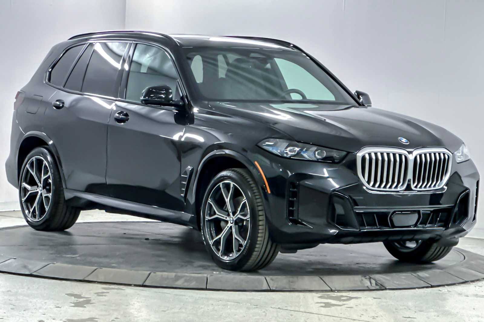 Thumbnail: 2026 BMW X5 - 9