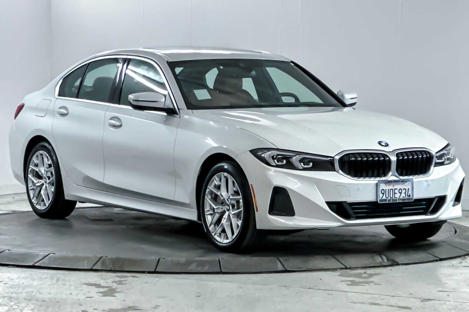 Thumbnail: 2025 BMW 3 Series - 9