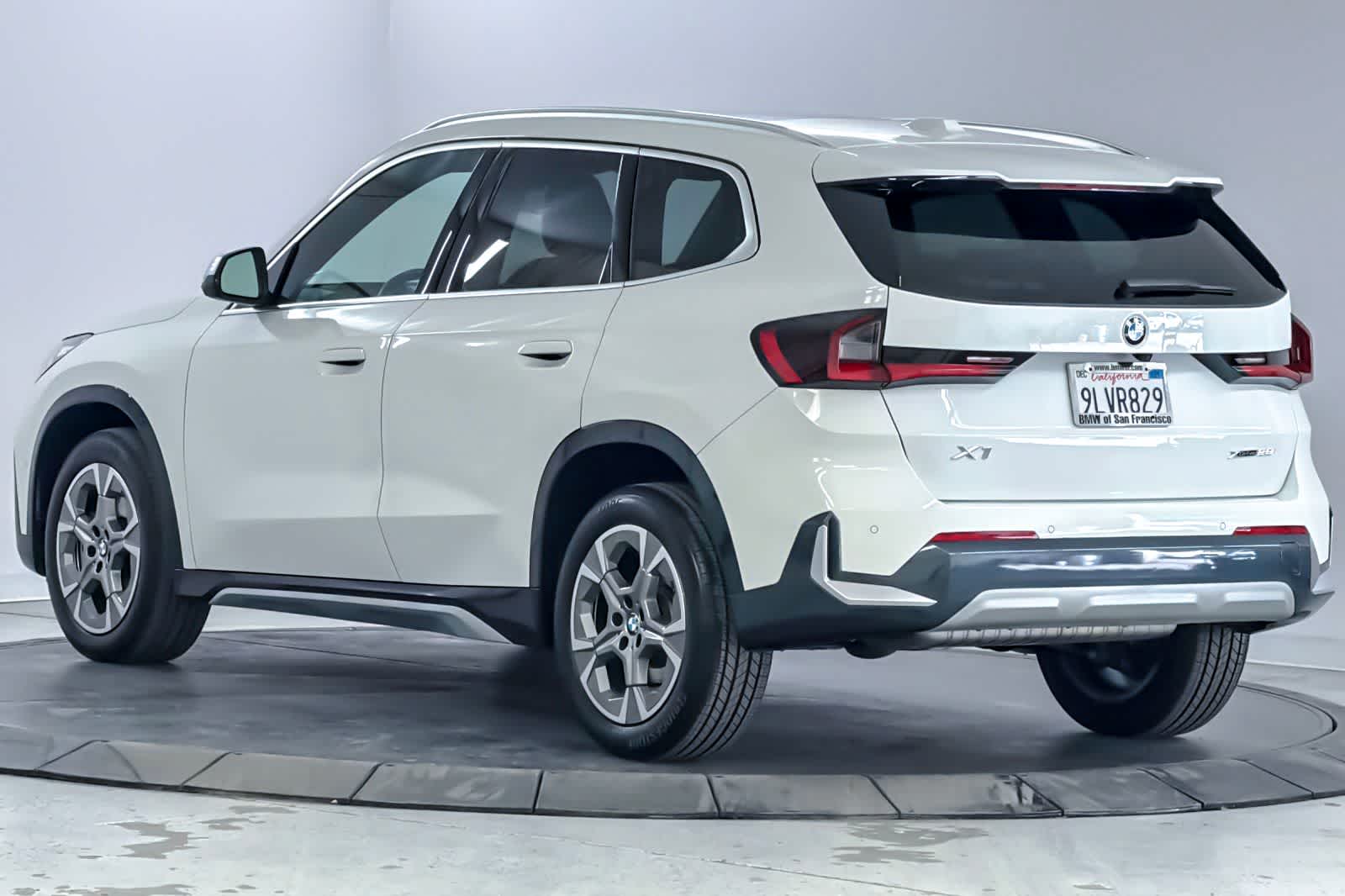Thumbnail: 2023 BMW X1 - 5