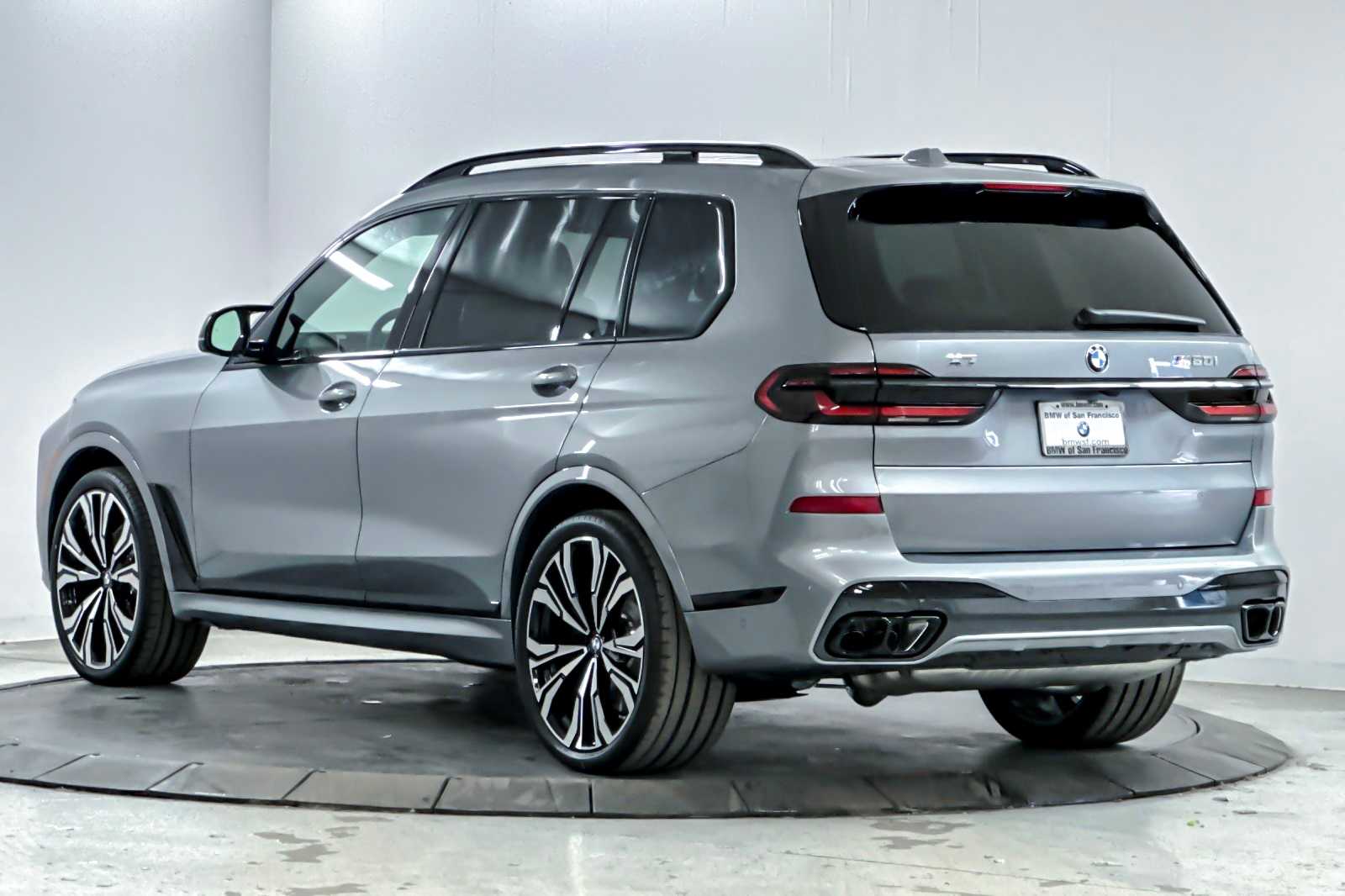Thumbnail: 2026 BMW X7 - 6