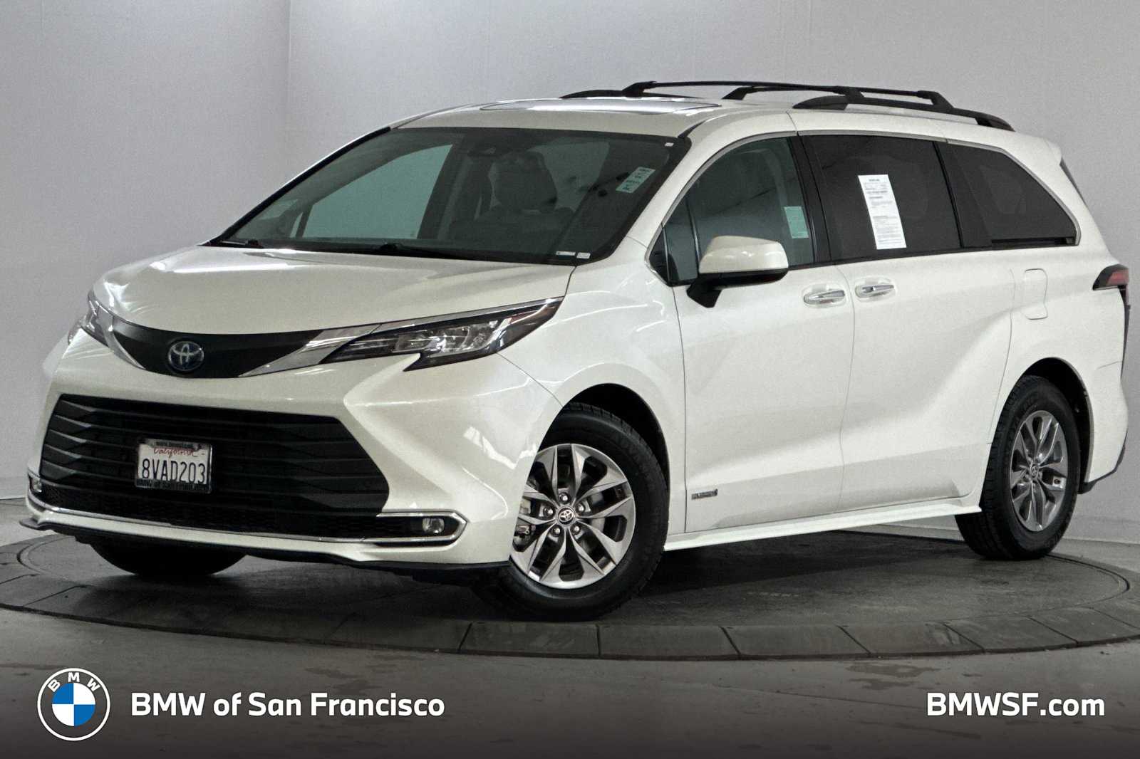 Thumbnail: 2021 Toyota Sienna - 1