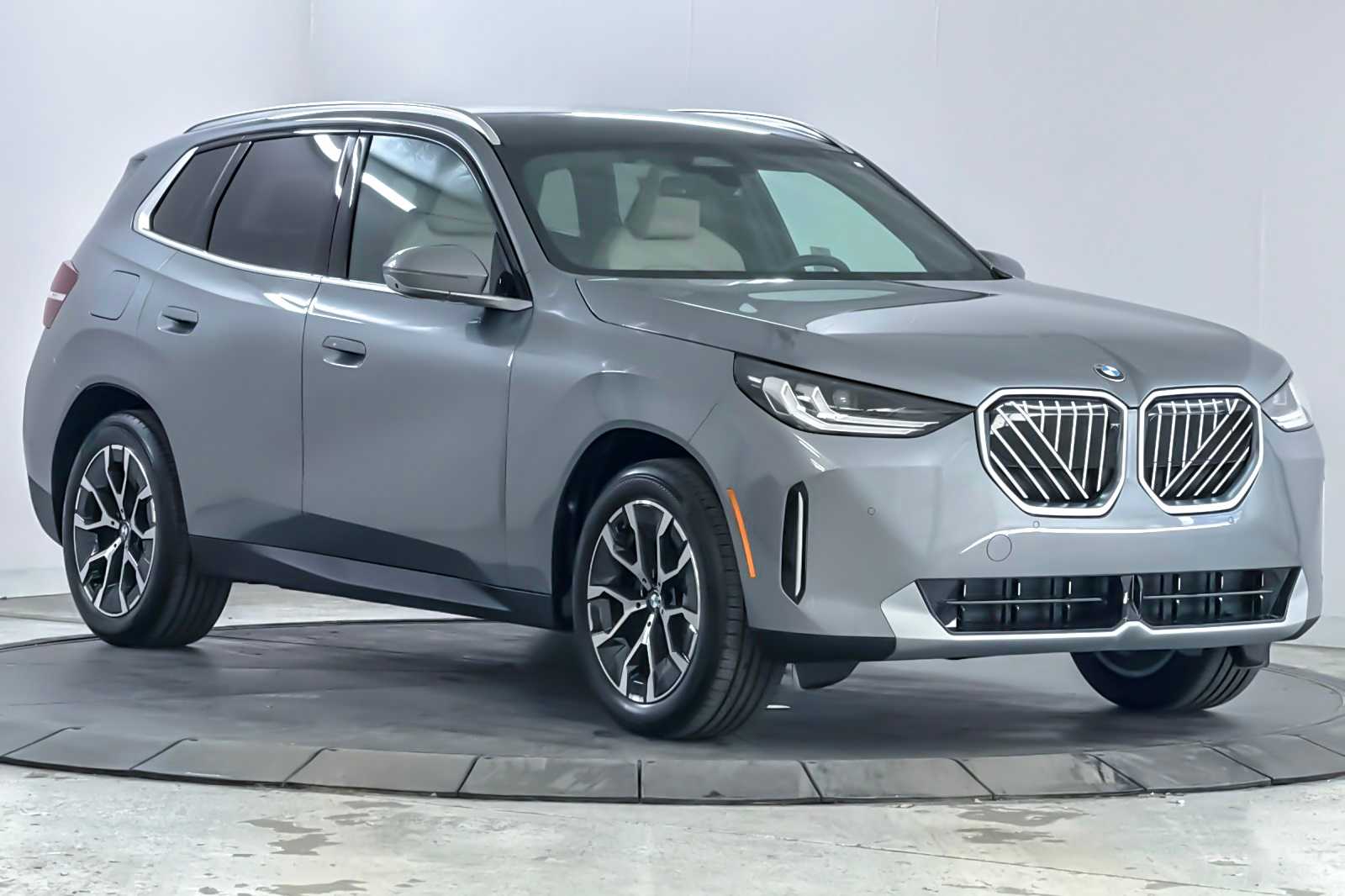 Thumbnail: 2026 BMW X3 - 9