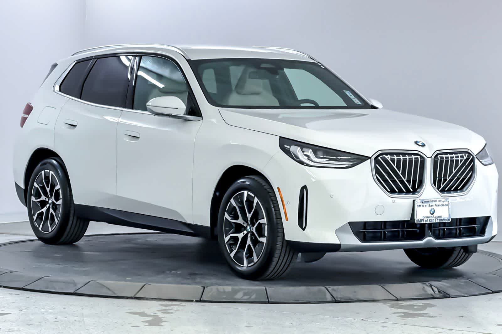 Thumbnail: 2026 BMW X3 - 9