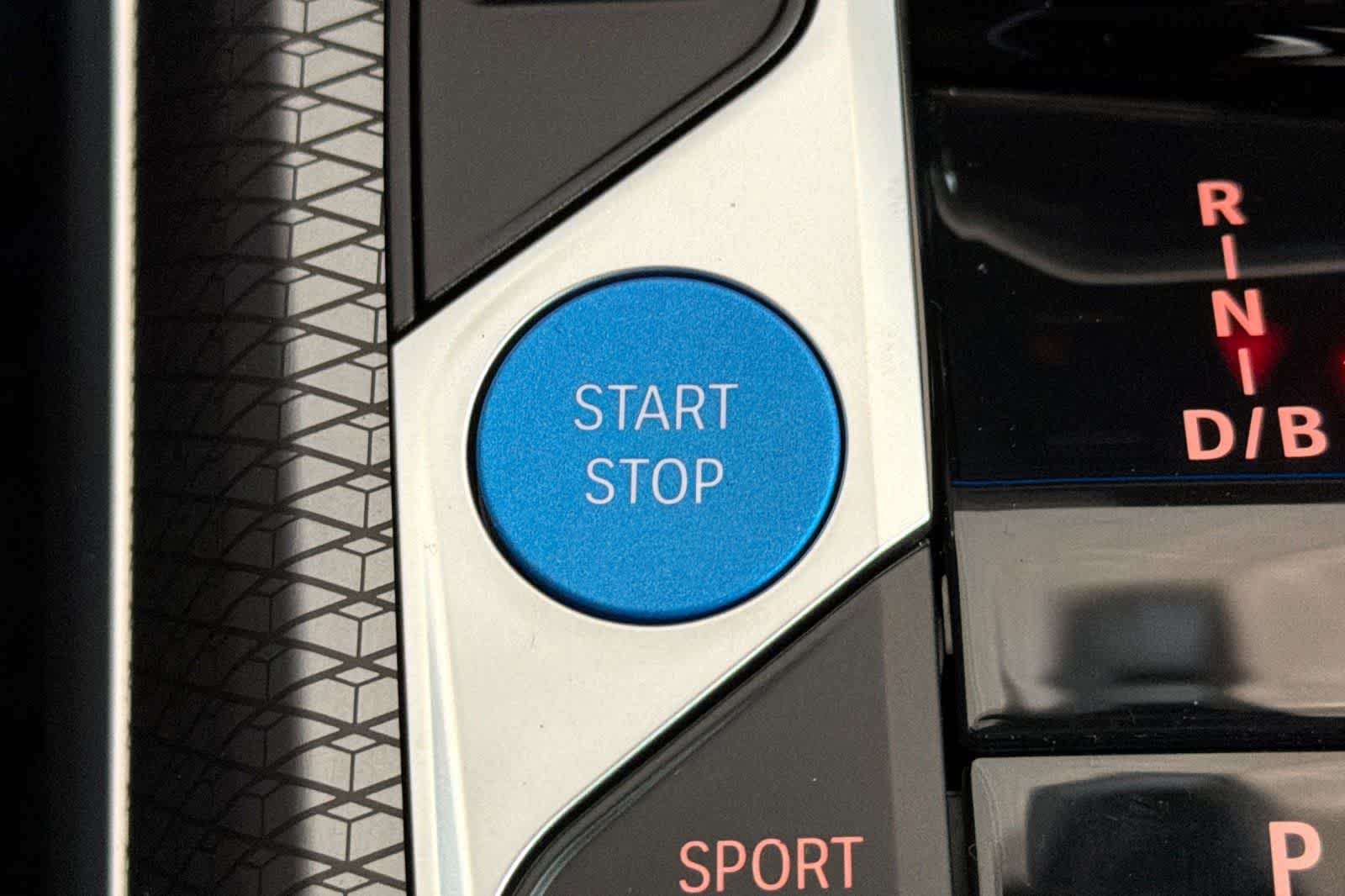 Thumbnail: 2026 BMW i4 - 22