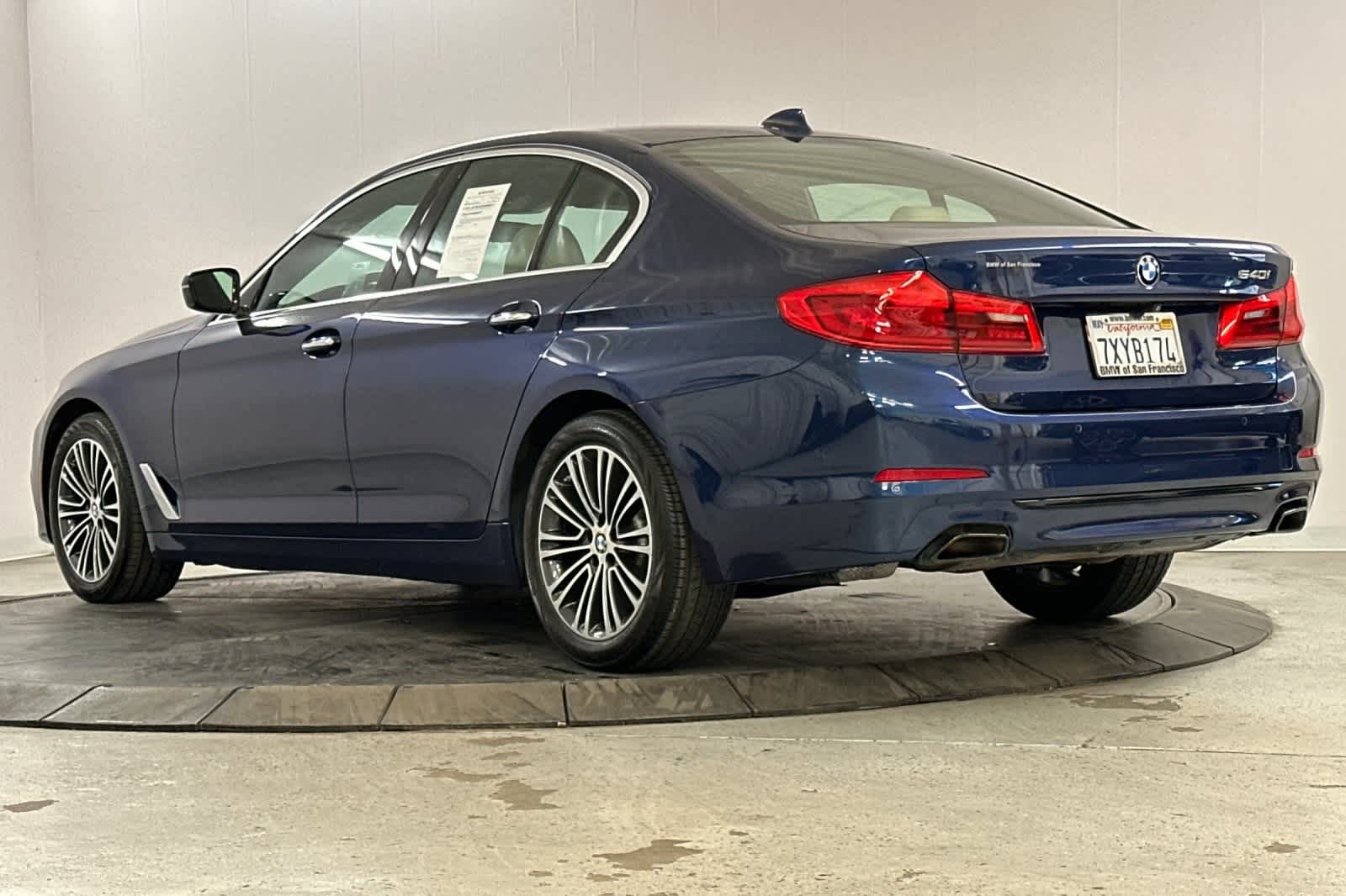 2017 BMW 5 Series 540i 6