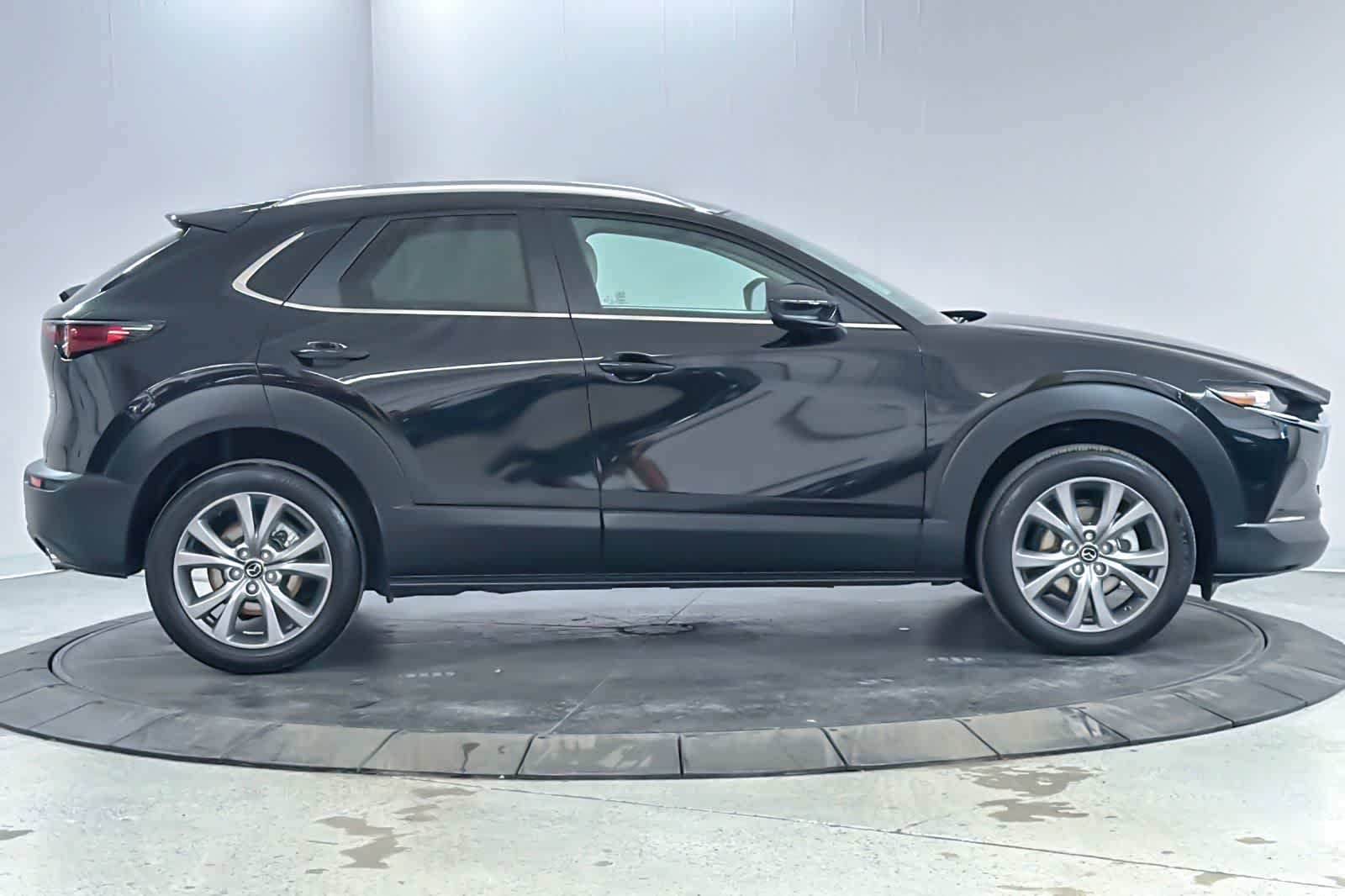 Thumbnail: 2023 Mazda CX-30 - 8