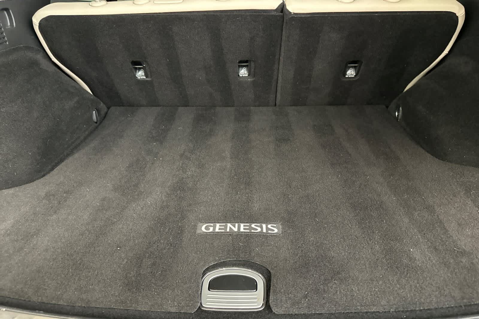 Thumbnail: 2022 Genesis GV70 - 15