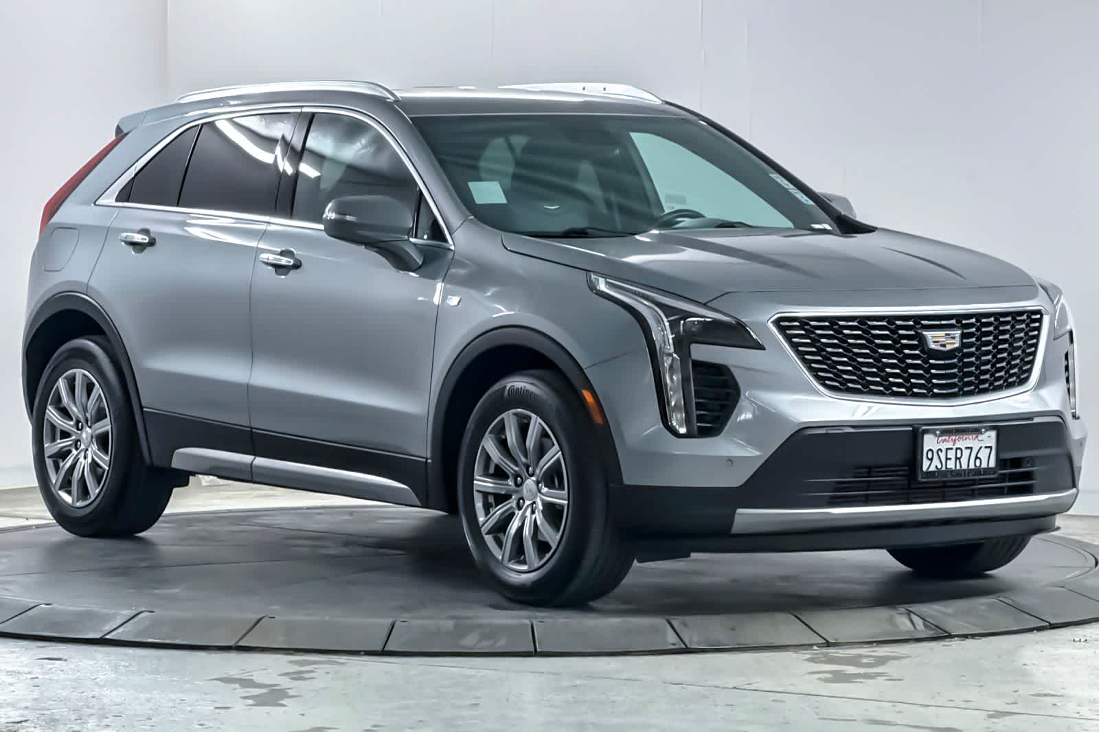 Thumbnail: 2023 Cadillac XT4 - 9