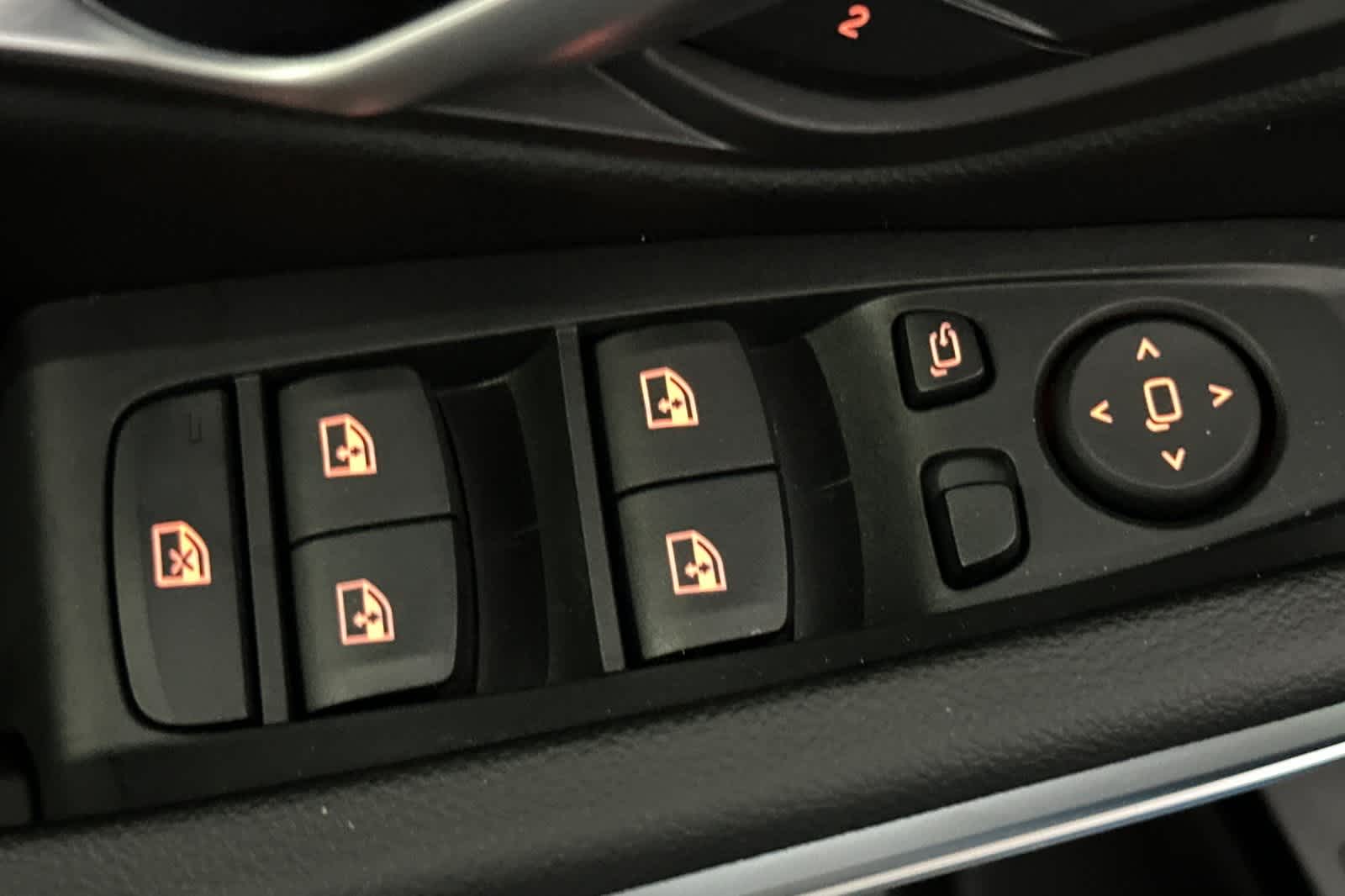 Thumbnail: 2026 BMW 3 Series - 13