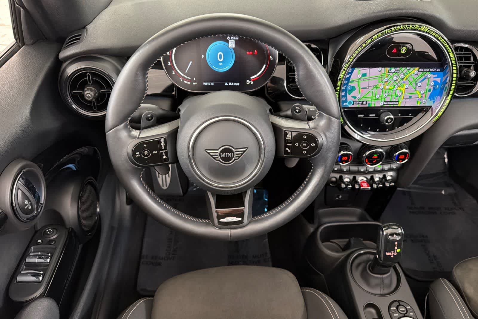 Thumbnail: 2023 MINI Cooper Convertible - 17