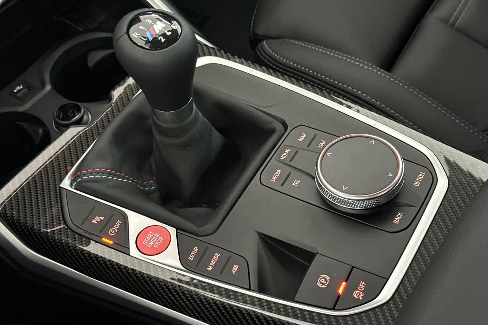 Thumbnail: 2025 BMW M2 - 21