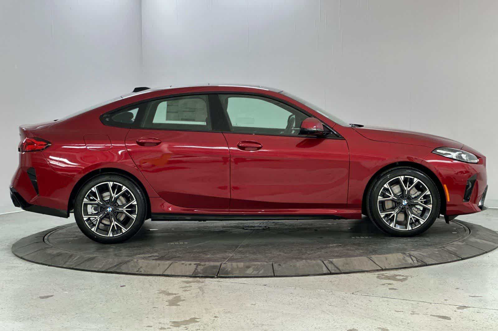 Thumbnail: 2026 BMW 2 Series - 8