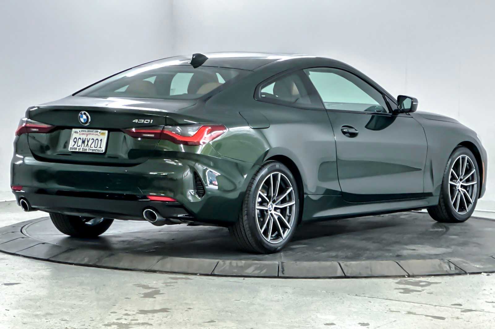Thumbnail: 2022 BMW 4 Series - 2