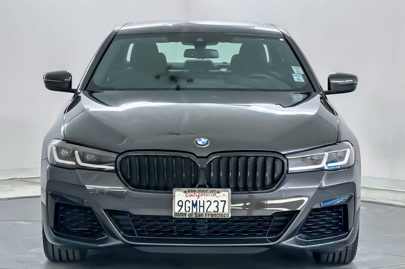 Thumbnail: 2023 BMW 5 Series - 10
