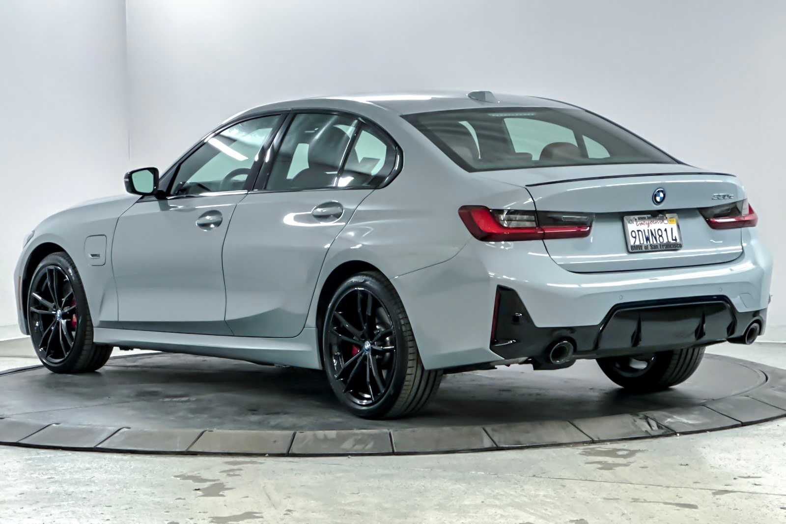Thumbnail: 2023 BMW 3 Series - 6