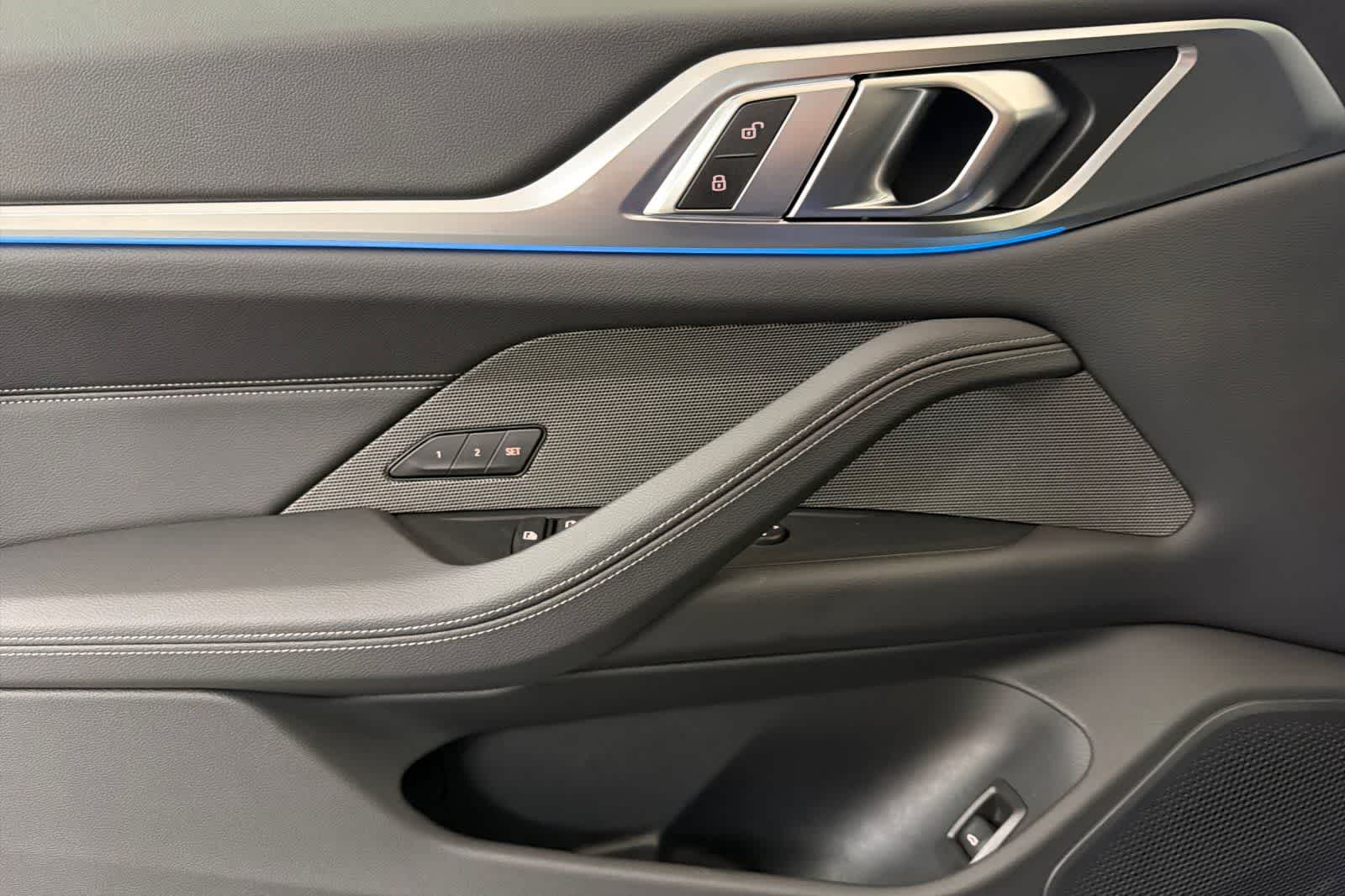 Thumbnail: 2026 BMW i4 - 12
