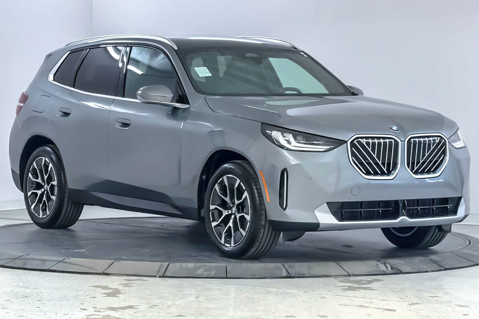 Thumbnail: 2026 BMW X3 - 9
