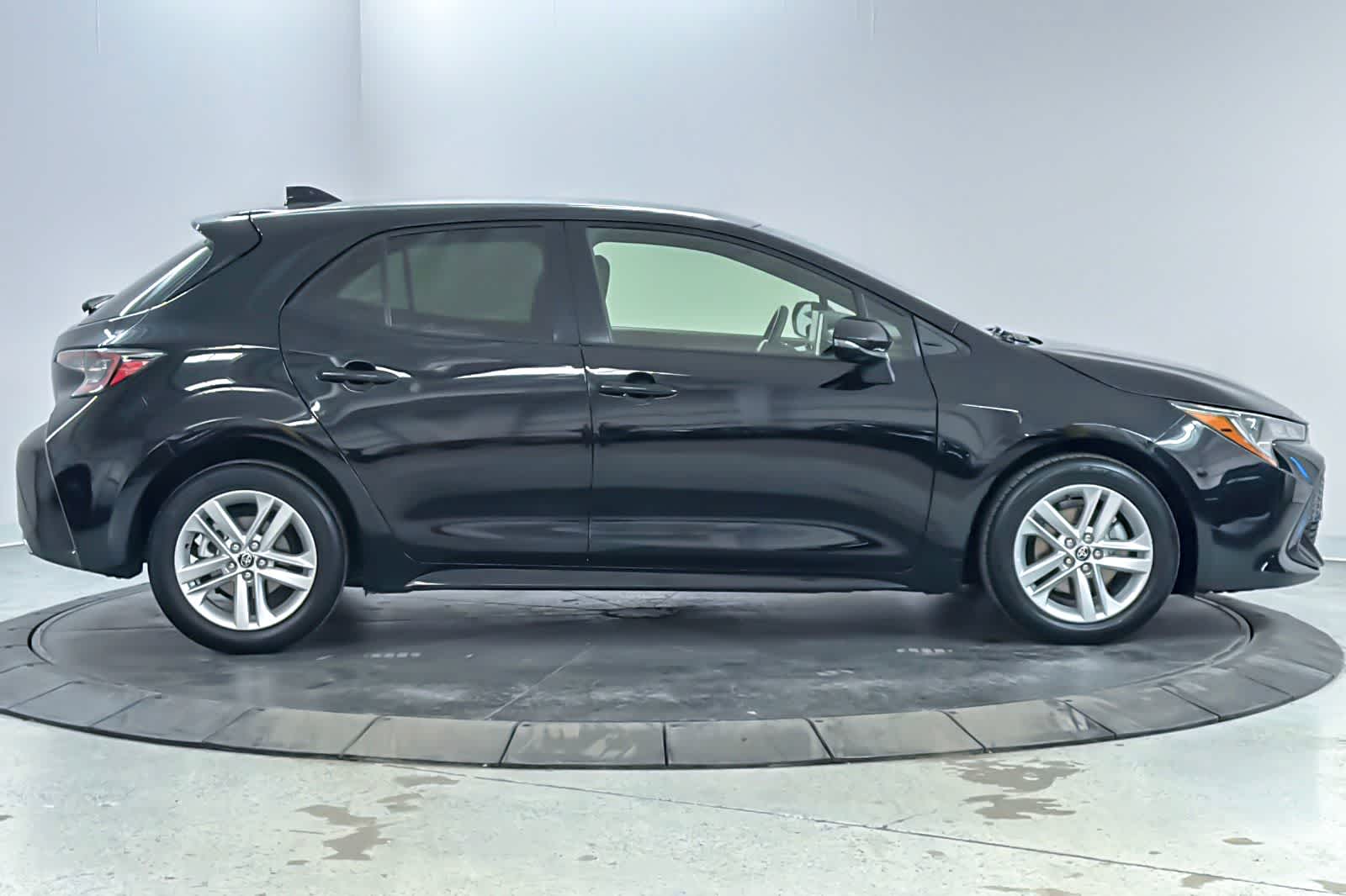 Thumbnail: 2021 Toyota Corolla - 8