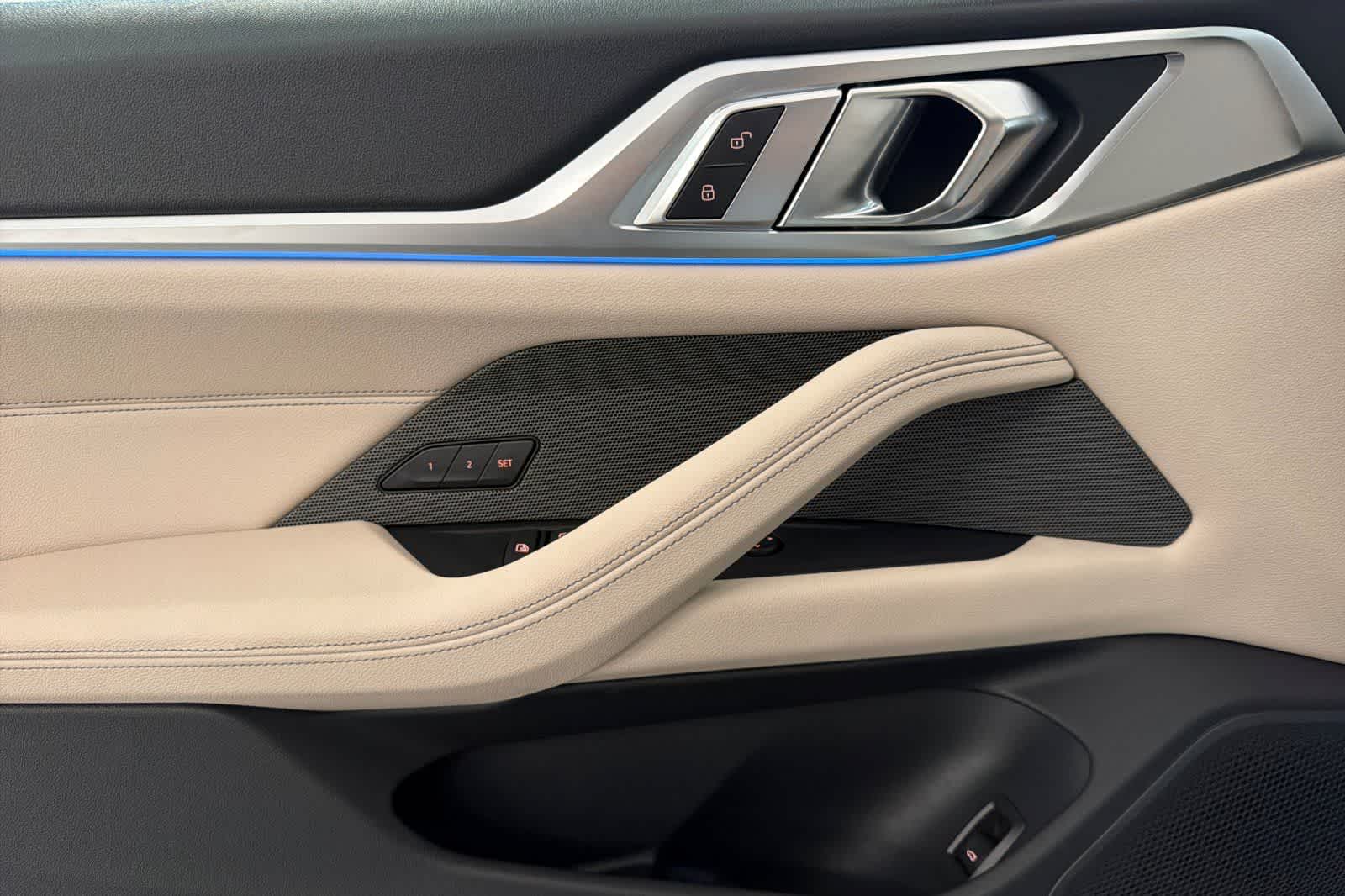 Thumbnail: 2026 BMW i4 - 12