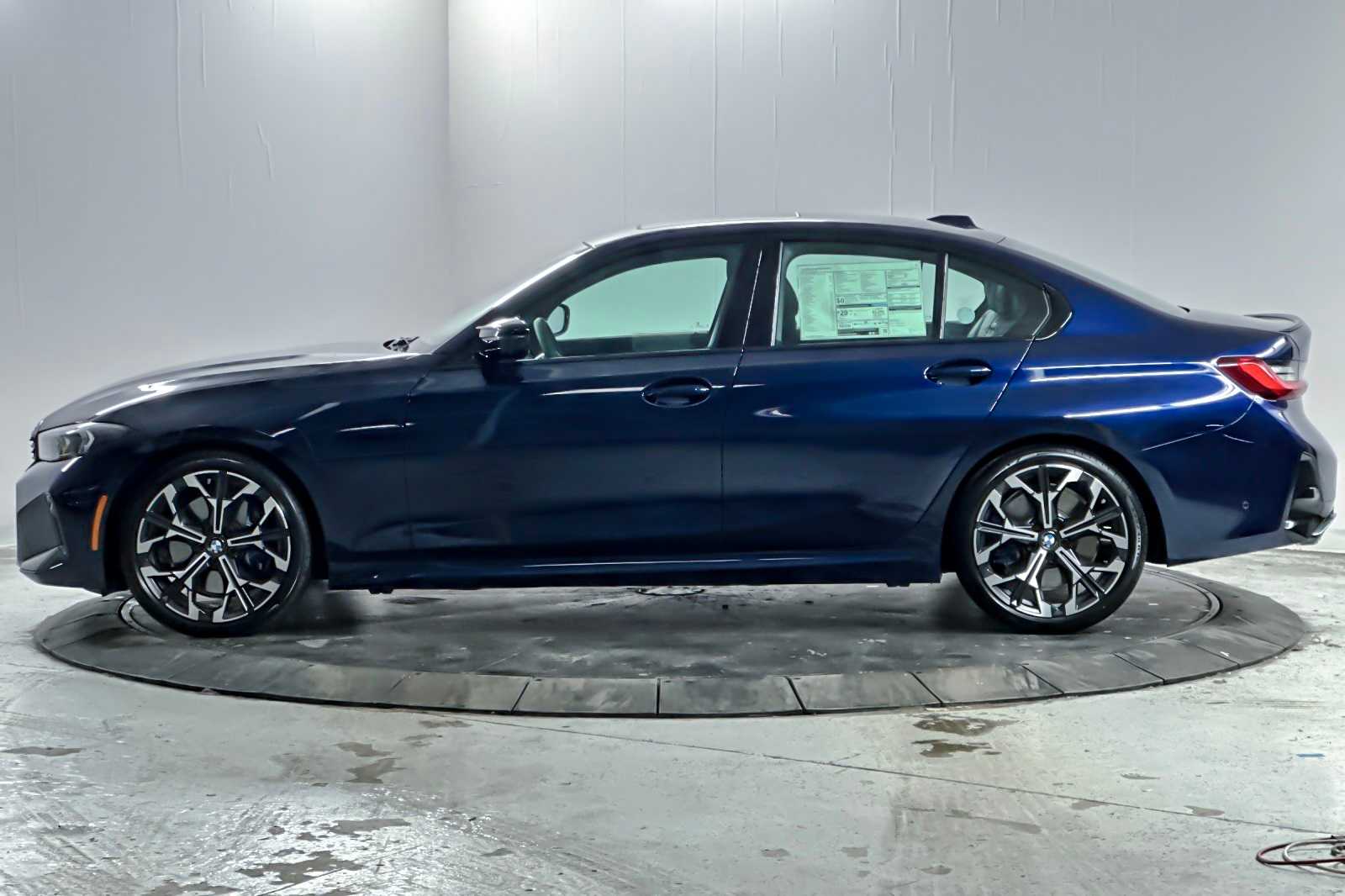 Thumbnail: 2026 BMW 3 Series - 5